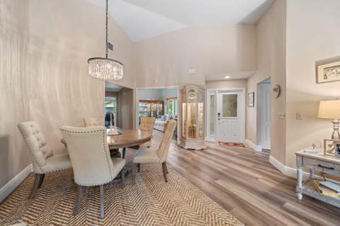 137 Meander Circle, Royal Palm Beach FL - photo 10 of 30