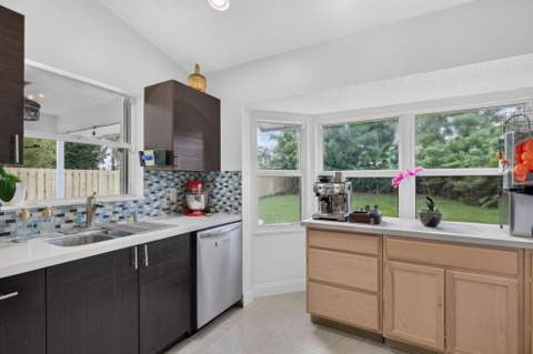 12132 NW 34th Street, Sunrise FL - photo 17 of 52