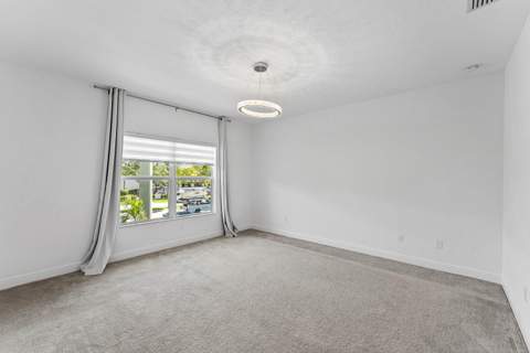 562 Parsons Way, Deerfield Beach FL - photo 23 of 40