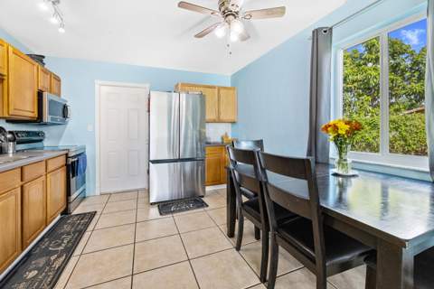 2349 Par Road, West Palm Beach FL - photo 9 of 31