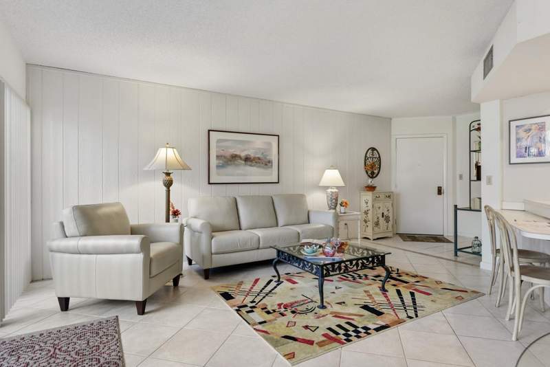 2 bedroom Condominium at 1605 S Us Highway 1 #V6-106, Jupiter Ocean And Racquet Club Tennis Villa 1,2,3,, Jupiter — photo 4