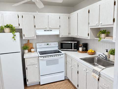 139 Saxony C, Delray Beach FL - photo 10 of 28