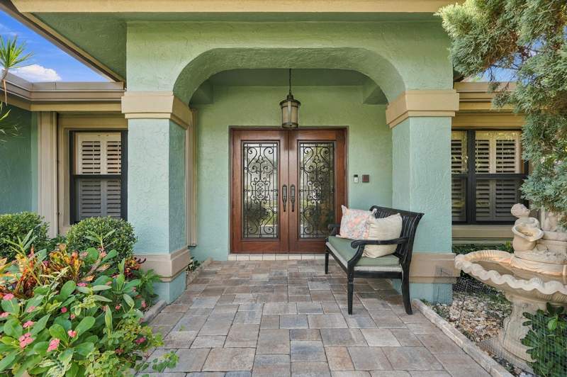 4 bedroom Single Family Residence at 13629 Northumberland Circle, Greenview Shores 1 Of Wellington, Wellington — photo 4