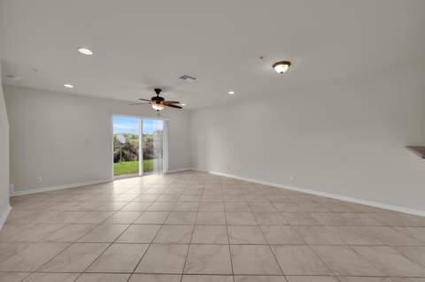 5313 SE Jennings Lane, Stuart FL - photo 7 of 34