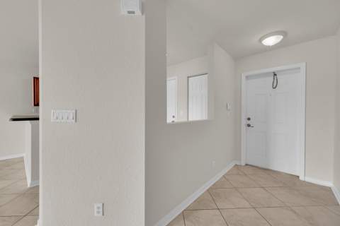 5313 SE Jennings Lane, Stuart FL - photo 6 of 34