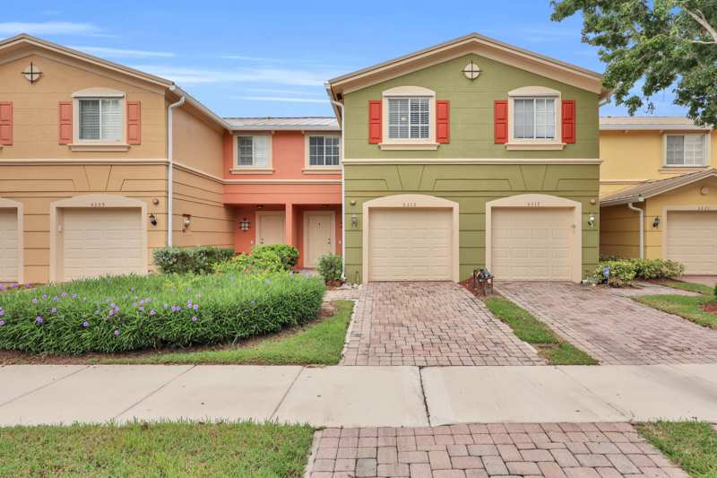 3 bedroom Townhouse at 5313 SE Jennings Lane, Martins Crossing, Stuart — photo 1