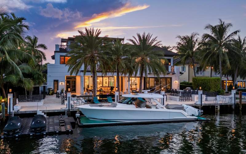 6 bedroom Single Family Residence at 720 Isle Of Palms Drive, Stilwell Isles Isles Of Palms, Fort Lauderdale — photo 4