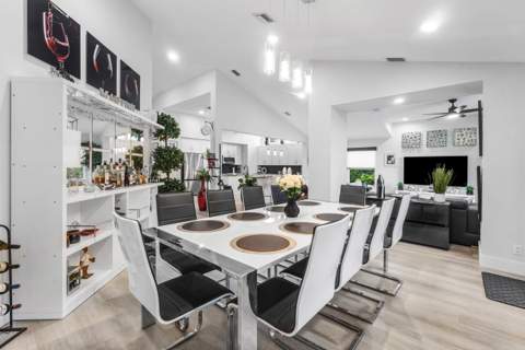 13138 Touchstone Place, Palm Beach Gardens FL - photo 12 of 55
