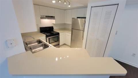 4175 N Haverhill Road #903, West Palm Beach FL - photo 13 of 20
