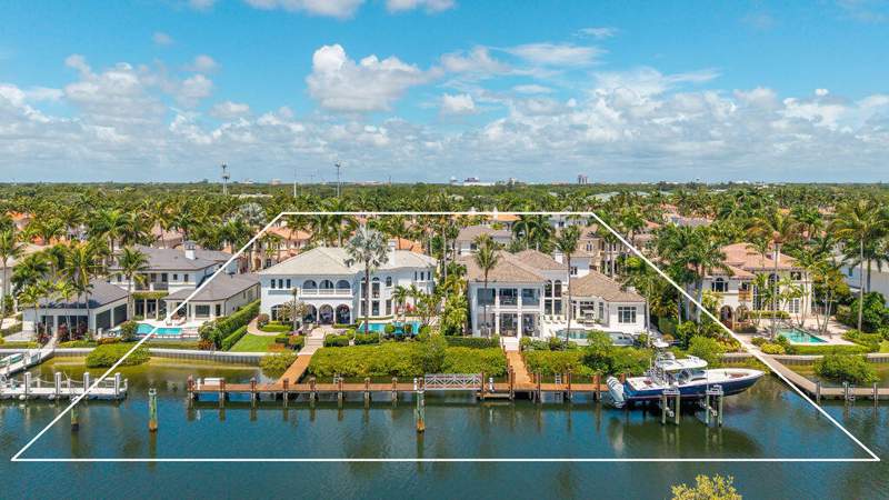 11 bedroom Single Family Residence at 792 Harbour Isle Court, Harbour Isles, North Palm Beach — photo 3