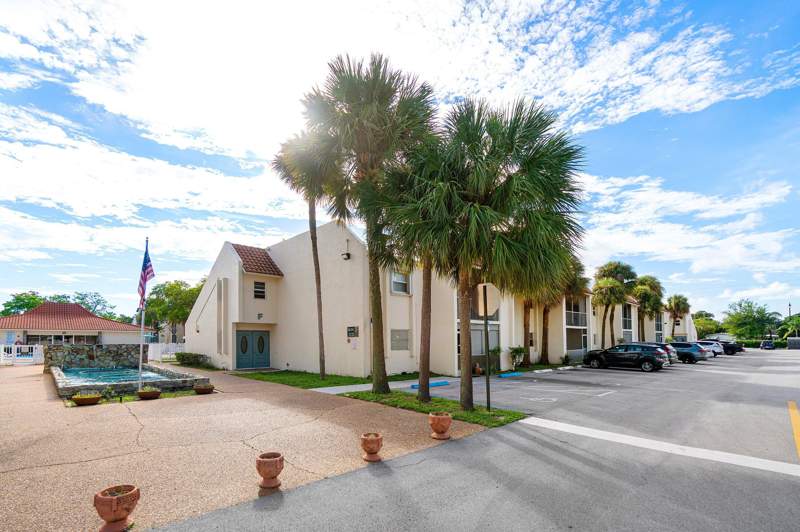 1 bedroom Condominium at 1428 SE 4th Avenue, Deerfield Pines Condo, Deerfield Beach — photo 4