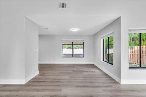 837 SW 56th Avenue, Margate FL - photo 6 of 19