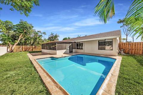 837 SW 56th Avenue, Margate FL - photo 18 of 19