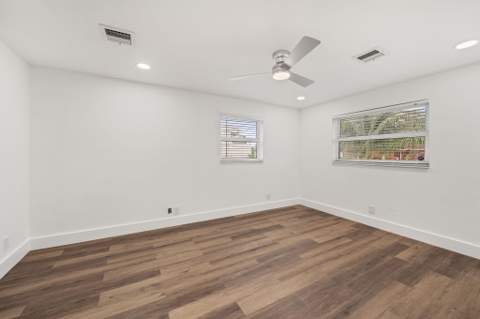 5295 Helene Place, West Palm Beach FL - photo 16 of 25