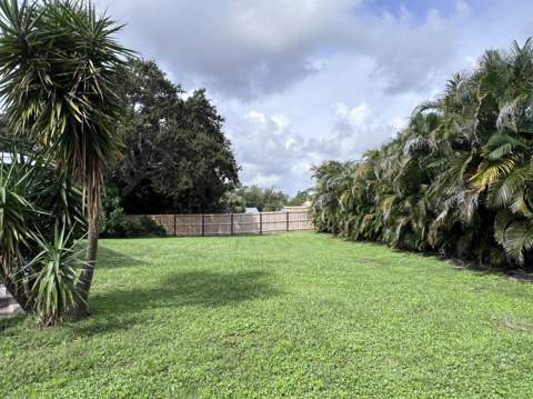 1053 NW Terrace Road, Stuart FL - photo 7 of 14