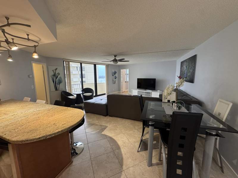 2 bedroom Condominium at 2800 N Ocean Drive #A-22B, Phoenix Towers Condo, Singer Island — photo 4