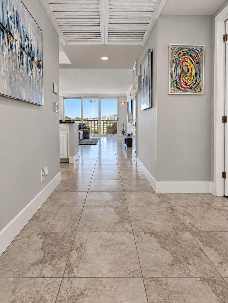 3 bedroom Condominium at 2940 N Course Drive #801, No 39 Palm-Aire Country Club, Pompano Beach — photo 3