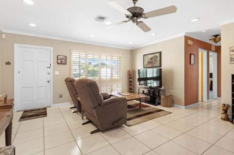 5741 NE 19th Terrace, Fort Lauderdale FL - photo 6 of 41