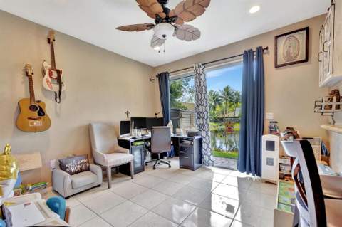2851 W Prospect Road #1209, Tamarac FL - photo 10 of 39
