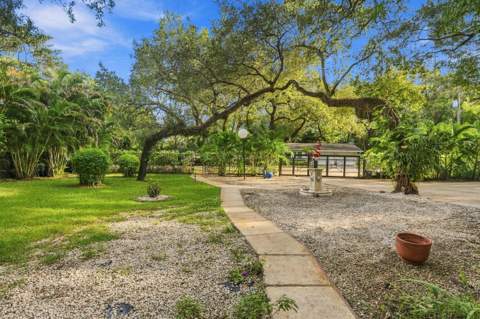 1549 SW 30th Place, Fort Lauderdale FL - photo 13 of 49