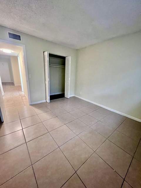 645 SW 20th Court #0020, Delray Beach FL - photo 17 of 28