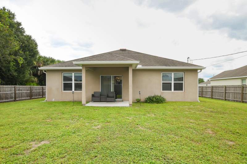 4 bedroom Single Family Residence at 613 SW Post Terrace, Port St Lucie Section 9, Port St. Lucie — photo 4