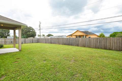 613 SW Post Terrace, Port St. Lucie FL - photo 10 of 43