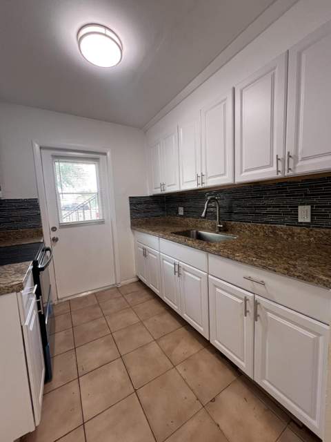 645 SW 20th Court #0020, Delray Beach FL - photo 6 of 28