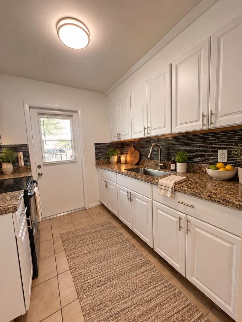 2 bedroom Condominium at 645 SW 20th Court #0020, Delray Golf View Condo Apts, Delray Beach — photo 1