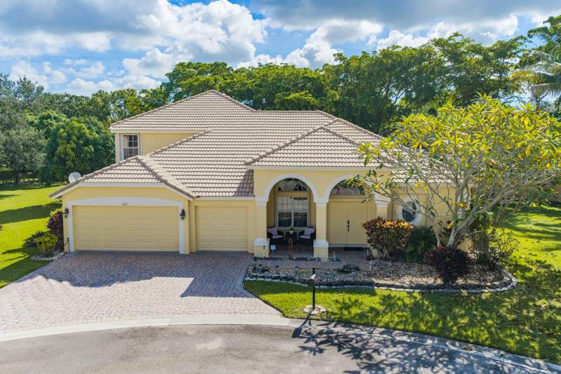 5 bedroom Single Family Residence at 3621 Burchs, Hamilton Bay Sec 1A And 1B, West Palm Beach — photo 3