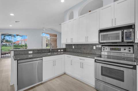 11542 Spring Oak Avenue, Boynton Beach FL - photo 14 of 36