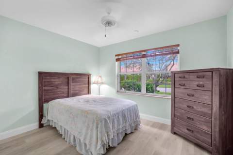 11542 Spring Oak Avenue, Boynton Beach FL - photo 24 of 36