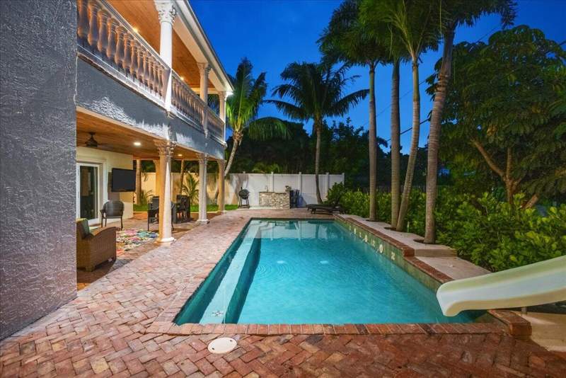 5 bedroom Single Family Residence at 360 Gregory Road, Arlington Place Wpb In, West Palm Beach — photo 3