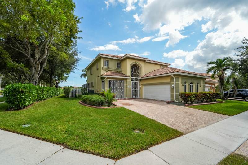 4 bedroom Single Family Residence at 672 Gazetta Way, Terracina Johnson Property, West Palm Beach — photo 3