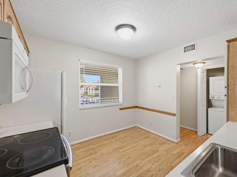 3041 Holiday Springs Boulevard #201, Margate FL - photo 7 of 29
