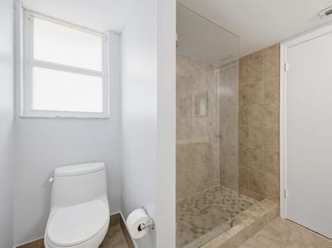 3041 Holiday Springs Boulevard #201, Margate FL - photo 15 of 29