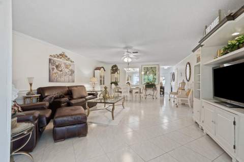 5010 Privet Place #101, Delray Beach FL - photo 11 of 29