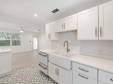 514 52nd Street, West Palm Beach FL - photo 8 of 32