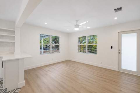 514 52nd Street, West Palm Beach FL - photo 12 of 32