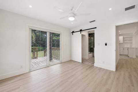 514 52nd Street, West Palm Beach FL - photo 17 of 32
