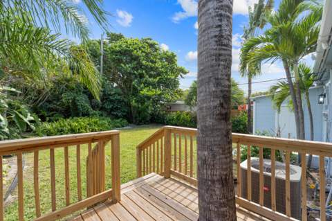514 52nd Street, West Palm Beach FL - photo 23 of 32