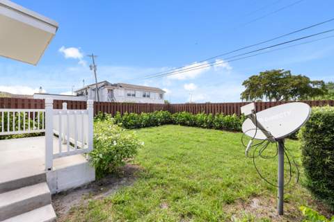 517 55th Street, West Palm Beach FL - photo 10 of 41