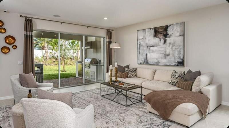 4 bedroom Single Family Residence at 609 SE Ranch Oak Circle, Veranda Oaks, Port St. Lucie — photo 3