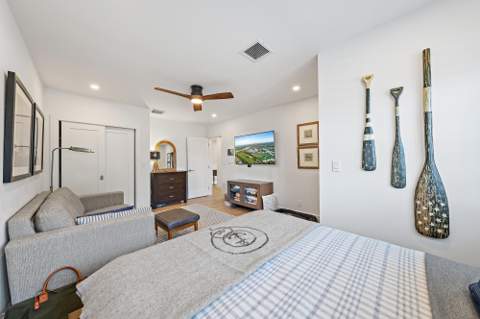 386 Palmetto Street, West Palm Beach FL - photo 22 of 40
