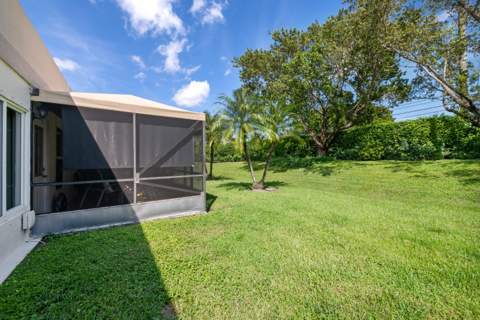 9095 Flynn Circle #2, Boca Raton FL - photo 22 of 40