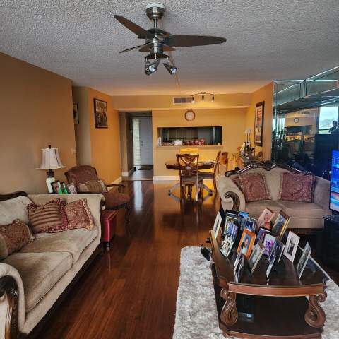 2907 Carambola Circle #204, Coconut Creek FL - photo 8 of 8