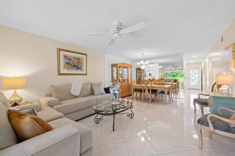 9095 Flynn Circle #2, Boca Raton FL - photo 6 of 40