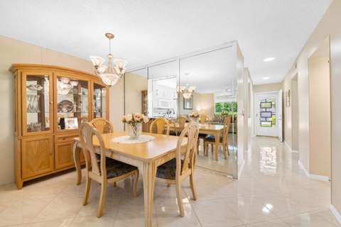 9095 Flynn Circle #2, Boca Raton FL - photo 8 of 40