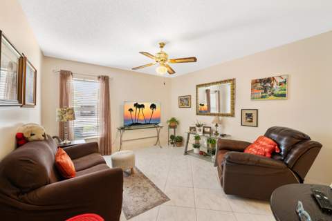 9095 Flynn Circle #2, Boca Raton FL - photo 17 of 40
