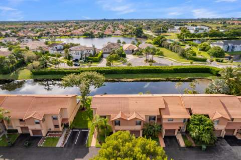 942 SW 113th Terrace, Pembroke Pines FL - photo 6 of 55